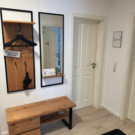 Apartment To Huus *